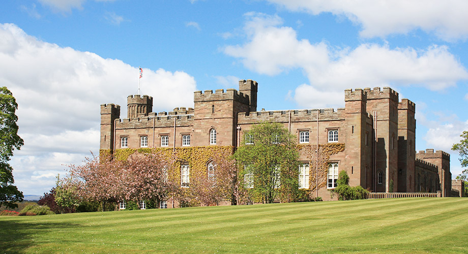 visiting Scone Palace